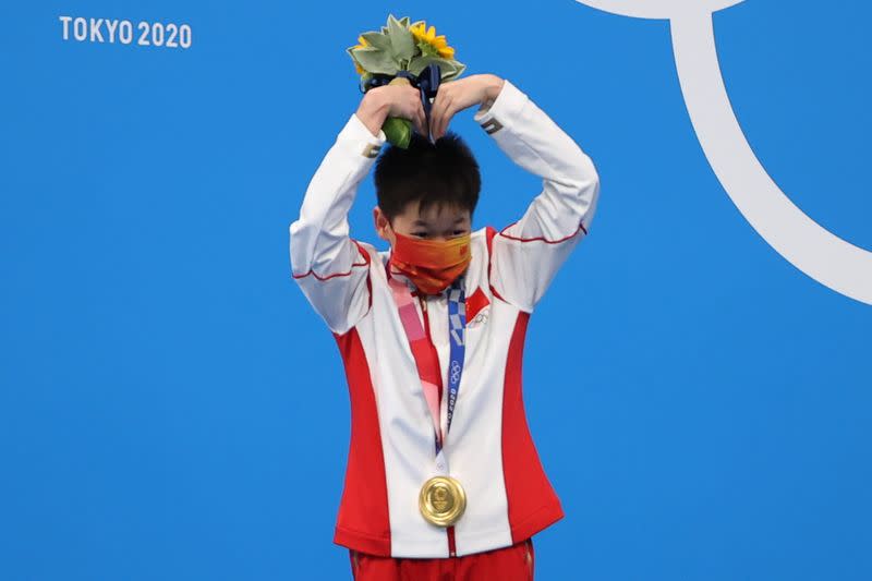 Diving - Women's 10m Platform - Medal Ceremony