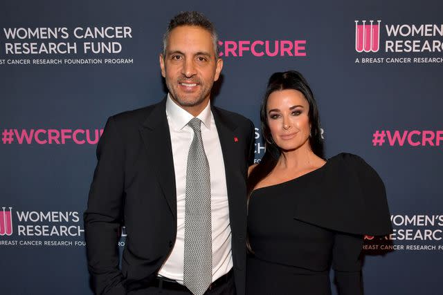 <p>Emma McIntyre/Getty</p> (L) Mauricio Umansky and Kyle Richards