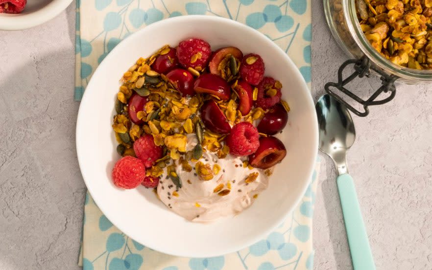 Stovetop cherry-berry crumble with cocoa yogurt