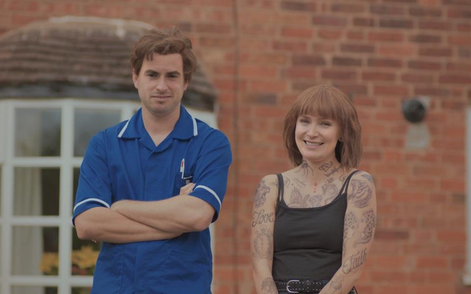 Deep Fake Neighbour Wars: Ep5 on ITVXPictured: Andy Murray and Lorraine Kelly.This photograph is (C) Tiger Aspect Productions and can only be reproduced for editorial purposes directly in connection with the programme or event mentioned above, or ITV plc. This photograph must not be manipulated [excluding basic cropping] in a manner which alters the visual appearance of the person photographed deemed detrimental or inappropriate by ITV plc Picture Desk. This photograph must not be syndicated to any other company, publication or website, or permanently archived, without the express written permission of ITV Picture Desk. Full Terms and conditions are available on the website www.itv.com/presscentre/itvpictures/terms - ITV