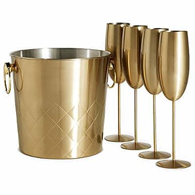 VonShef Brushed Gold Champagne Bucket with 4 Gold Champagne Flutes Glasses (Credit: Amazon)