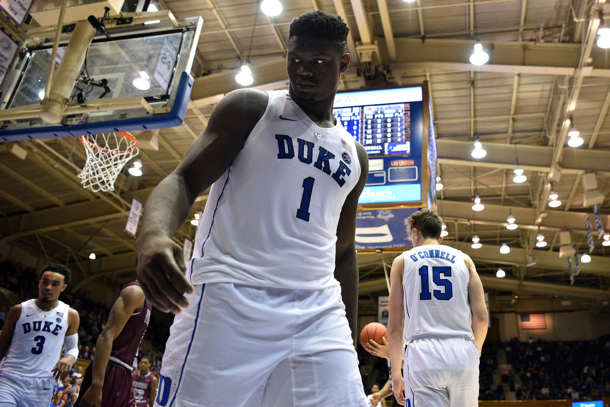 March Madness: Zion Williamson carrying Duke but not feeling pressure