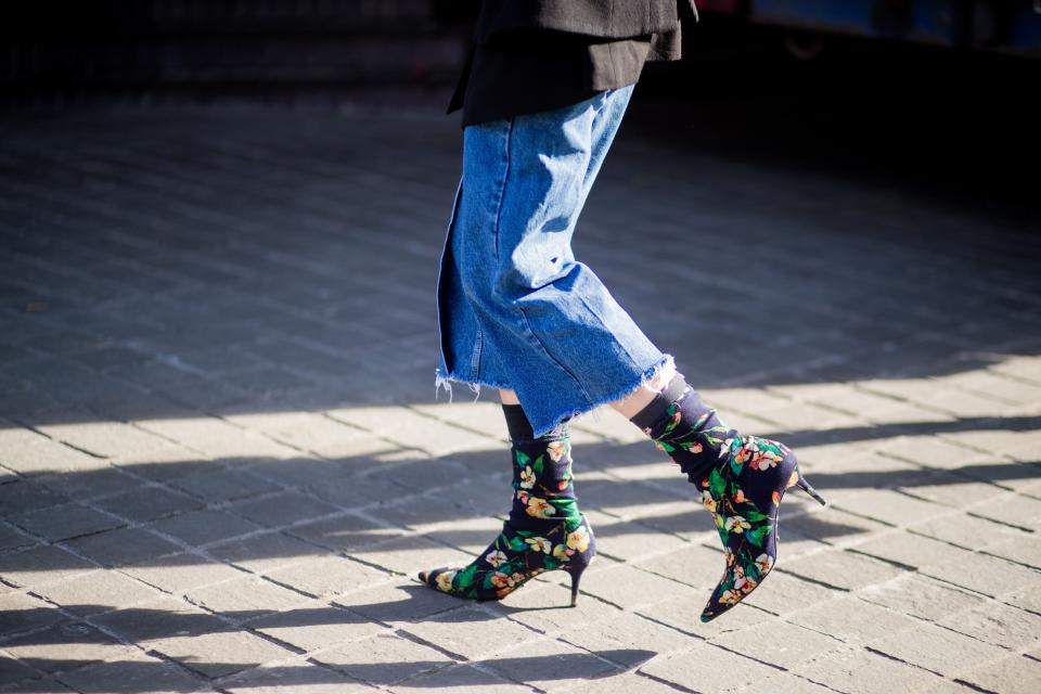 10 Chic Ways to Wear Booties with Jeans