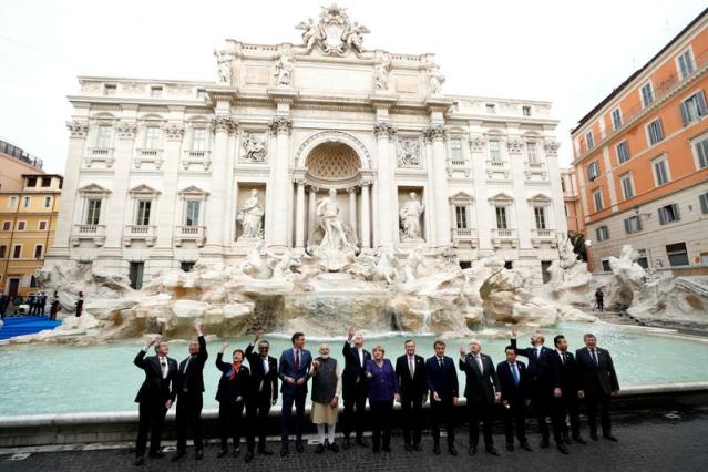 The Trevi Fountain, 'La dolce vita