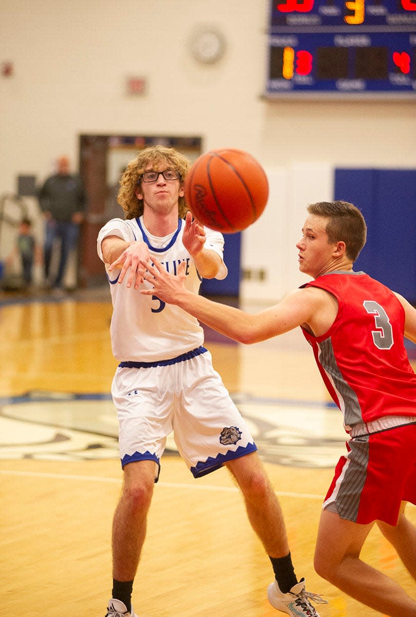 Crestline's RJ Johnston kicks the ball out to a teammate.