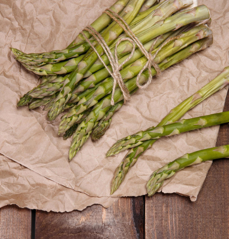 <p>Storage time: 3-4 days. This staple summer vegetable is another fine addition to a barbecued meal, and packed with nutrients to boot. You won’t be able to prolong its life for weeks, but with the following approach, you may be able to benefit from an extra day or two. Leave the rubber bands holding the spears together and wrap the bottoms in damp paper towel. You’ll then place the bundle into a jar and refrigerate them upright. Throw a loose plastic bag over the top, leaving room for ventilation, and you’ll find these green beauties should retain their lustre for at least a few days. You may choose to replace the damp paper towel with a small amount of water. <i>(Photo: Getty)</i></p>