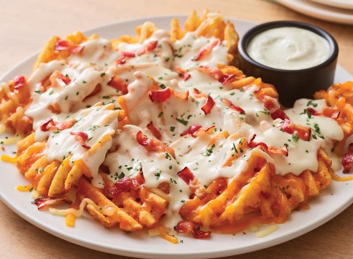 applebees loaded waffle fries