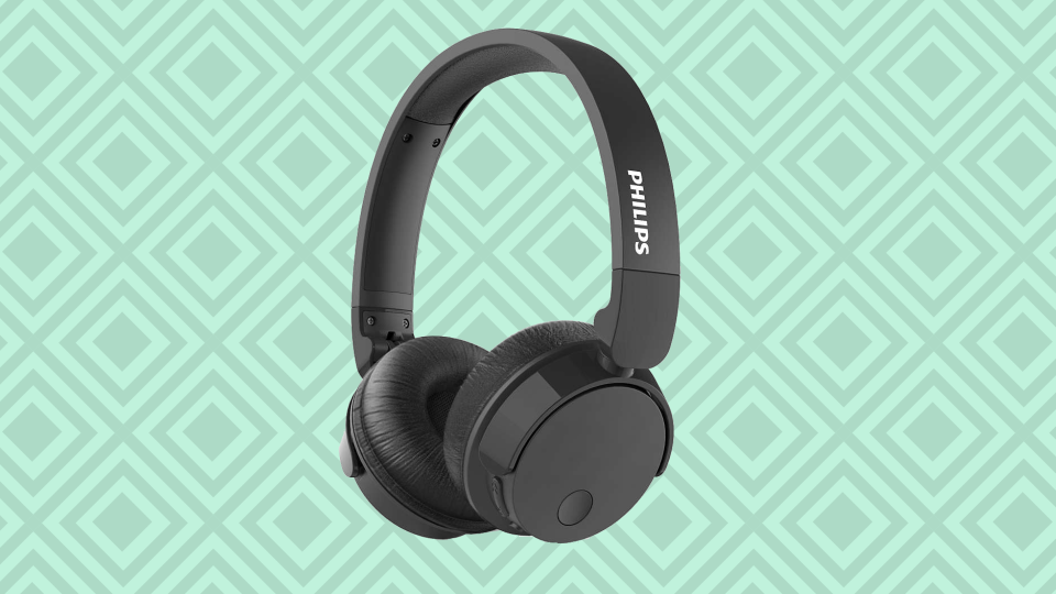 Philips: our favorite when it comes to screwdrivers and headphones. (Photo: Walmart)