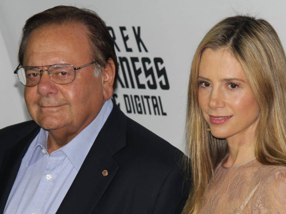 Mira Sorvino mit ihrem Vater Paul im Jahr 2013. (Bild: imago/ZUMA Wire)