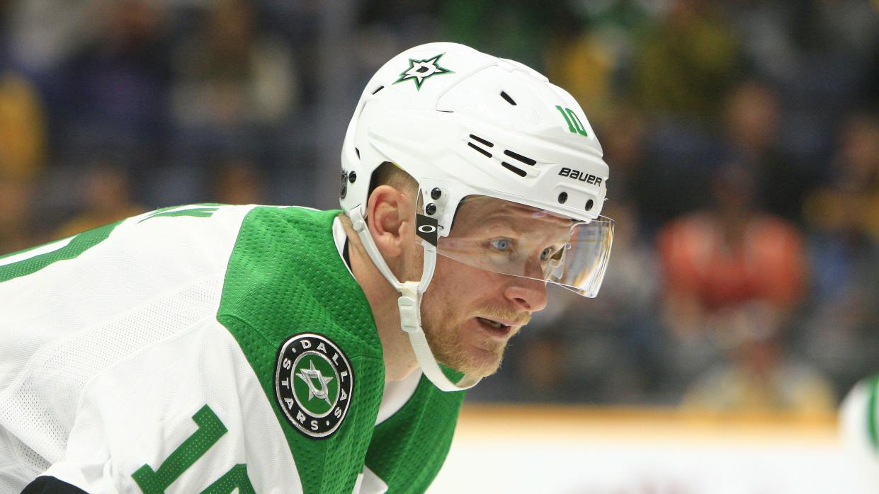 The veteran winger signed with the Dallas Stars this summer after being bought out by the Anaheim Ducks. (Photo by Danny Murphy/Icon Sportswire via Getty Images)