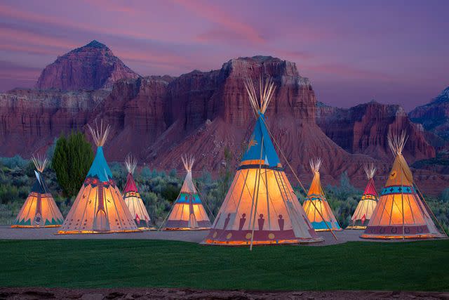 <p>Capitol Reef Resort</p>