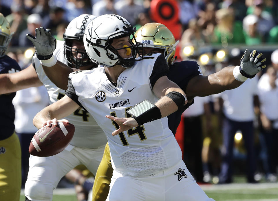 Vanderbilt quarterback Kyle Shurmur looks to pass against Notre Dame during the first half of an NCAA college football game in South Bend, Ind., Saturday, Sept. 15, 2018. (AP Photo/Nam Y. Huh)
