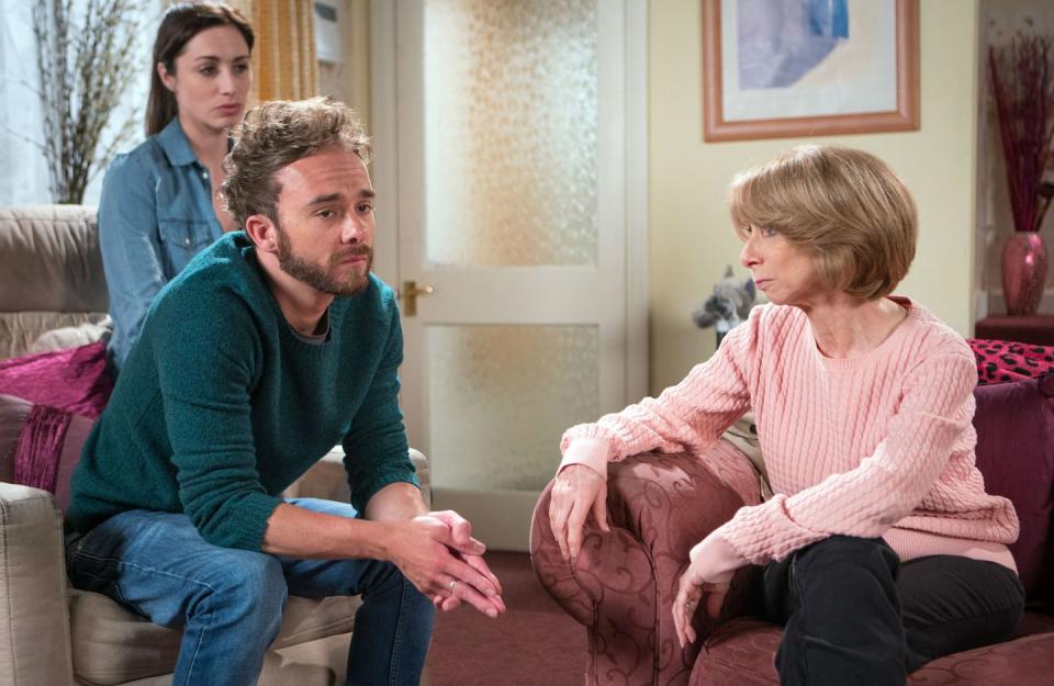 Thursday, May 31: David tells Gail everything