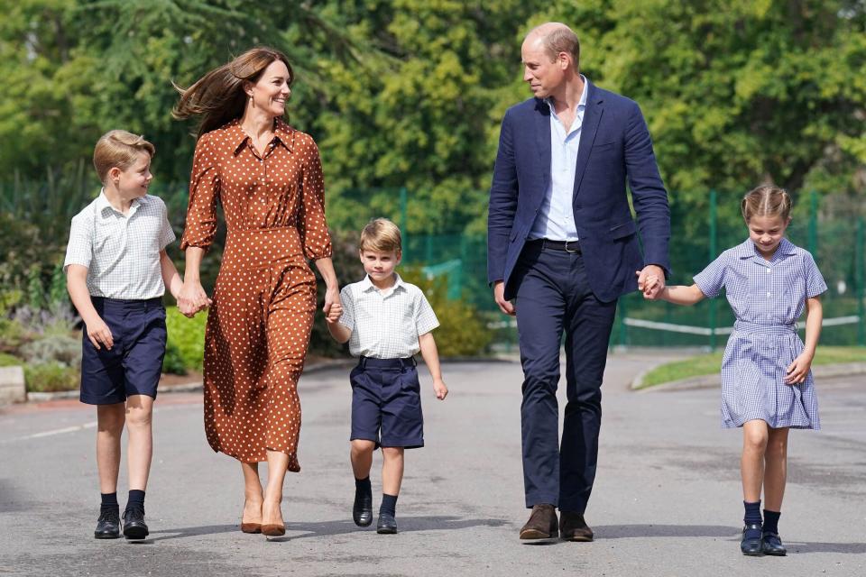 Britain's Prince George of Cambridge, Britain's Catherine, Duchess of Cambridge, Britain's Prince Louis of Cambridge, Britain's Prince William, Duke of Cambridge, and Britain's Princess Charlotte of Cambridge arrive for a settling in afternoon at Lambrook School, near Ascot in Berkshire on September 7, 2022 on the eve of their first school day.