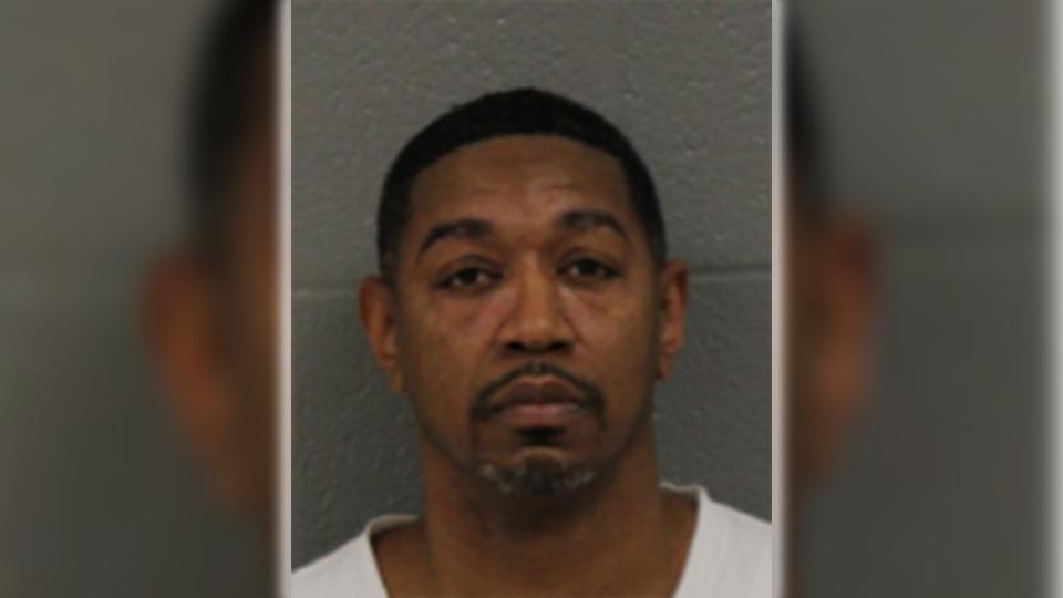 A Charlotte business owner has been indicted in a COVID-19 fraud scheme.
A federal grand jury returned an indictment charging Glynn Paul Hubbard Jr., 45, with wire fraud and money laundering. He’s accused of acquiring more than $1.2 million in fraudulent Paycheck Protection Program (PPP) and Economic Injury Relief Disaster Loan (EIDL) Program loans for himself and his customers.