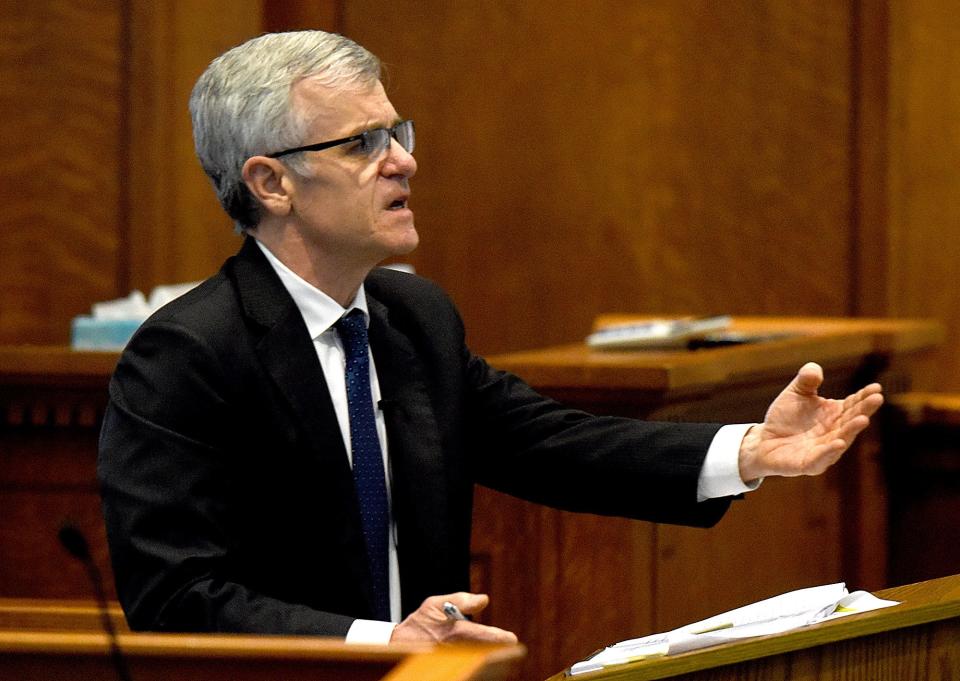 Boone County Prosecuting Attorney Dan Knight gives his closing argument to the jury in the murder trial of Joseph Elledge last year in Judge Brouck Jacobs' 13th Judicial Circuit Court.