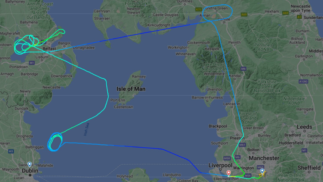 La tempête Isha a semé le chaos dans les airs et a fait de ces vols un véritable enfer (Photo du parcours Flightradar24 du vol FR633 en partance de Copenhagen pour Dublin,  dérouté vers Manchester)