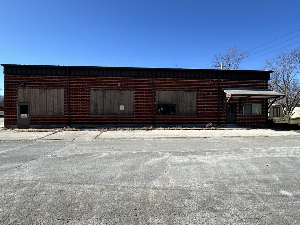 The property owner of 1621 Wilson Avenue, the former Ames School District bus barn, is looking to redevelop and place a 14-unit apartment building on the property.