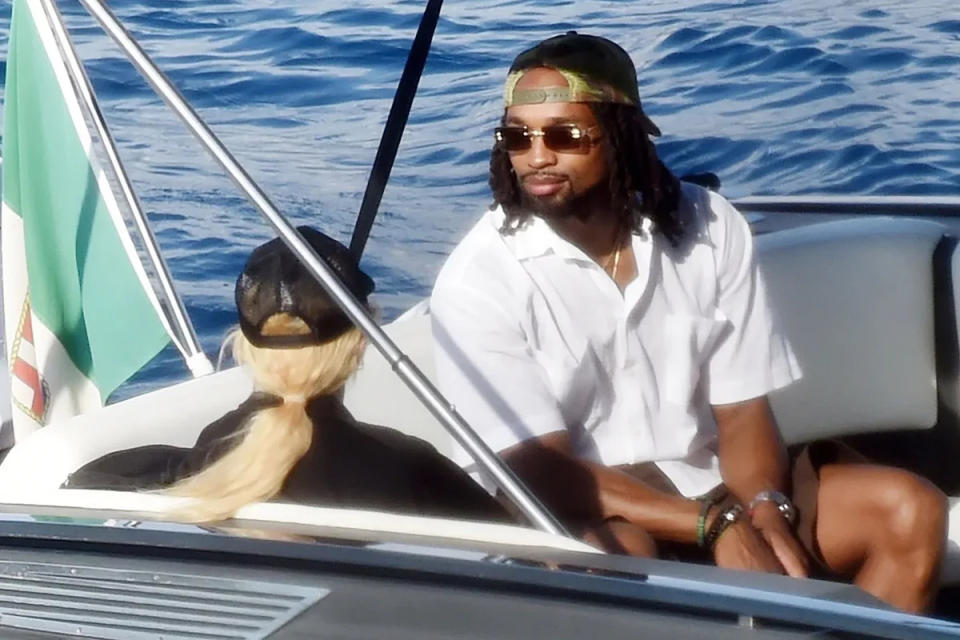 Akeem Morris enjoying the high life with Madonna in Italy (Cobra Team / Mega Agency / Backgrid)