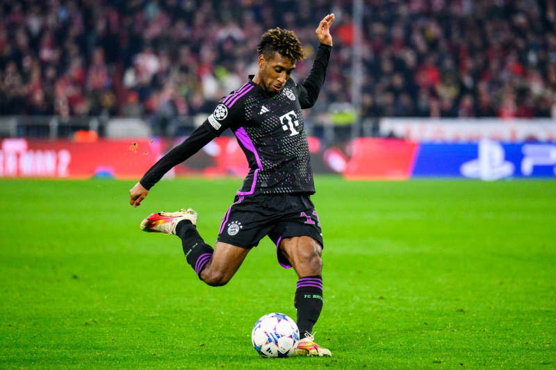 Munich's Kingsley Coman in action during the UEFA Champions League Group A soccer match between Bayern Munich and Galatasaray Istanbul at the Allianz Arena. Tom Weller/dpa