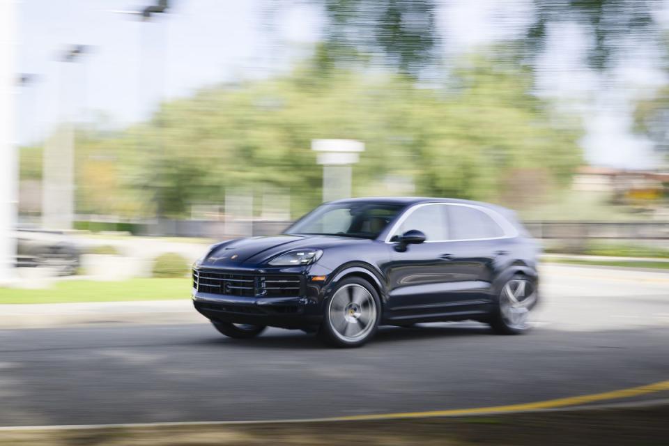 2024 porsche cayenne