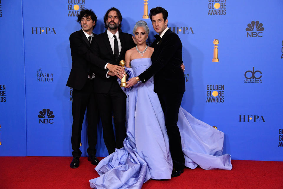 Lady Gaga and her fellow songwriters accepted the best original song statuette for <em>A Star Is Born’s</em> “Shallow.” (Photo: Getty Images)