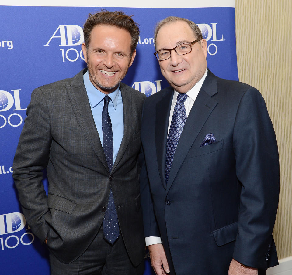 Party Photos: Right Again! Clive Davis Predicts Summer Sellers