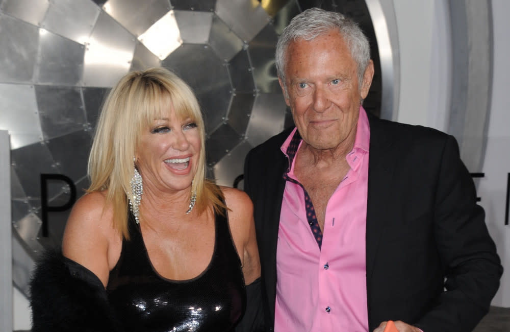 Suzanne Somers’ widower Alan Hamel feels her ghost lying beside him credit:Bang Showbiz