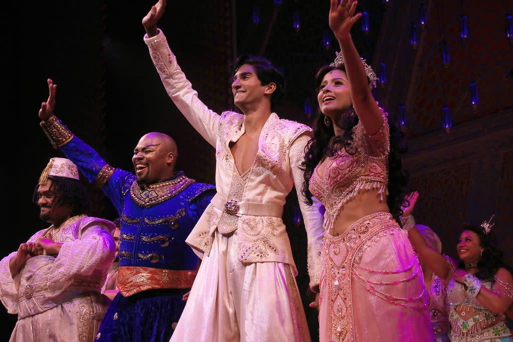 Theater-Aladdin-New Leads (ASSOCIATED PRESS)