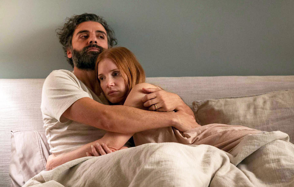 Oscar Isaac and Jessica Chastain in 