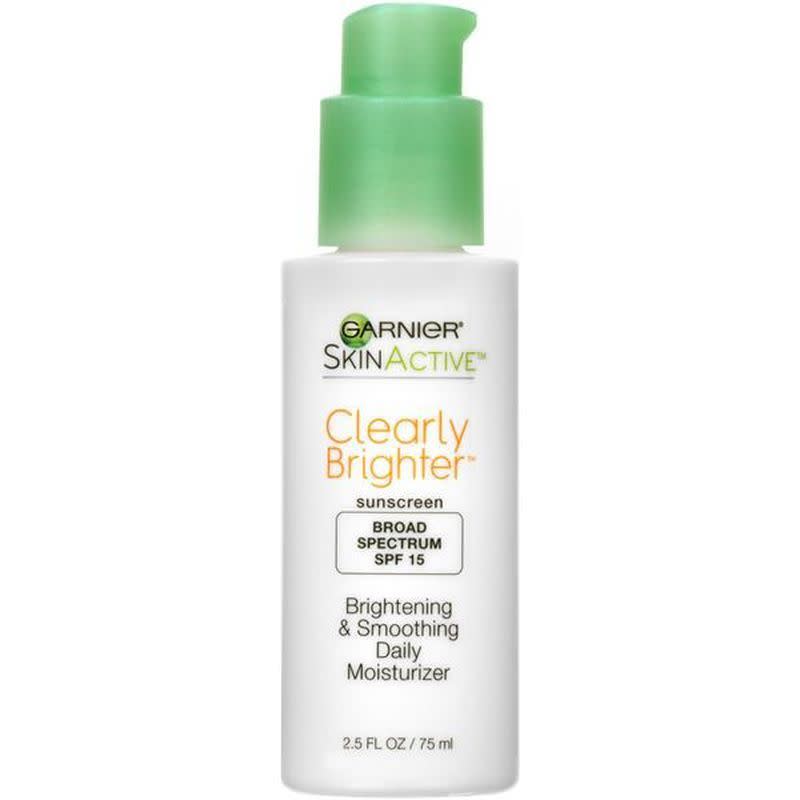 2) Skin Active Clearly Brighter Brightening & Smoothing SPF 15 Daily Moisturizer