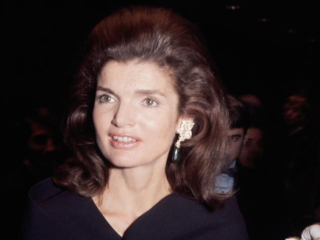 How to Get Jackie Kennedy's Pink Chanel Suit without Burning through y