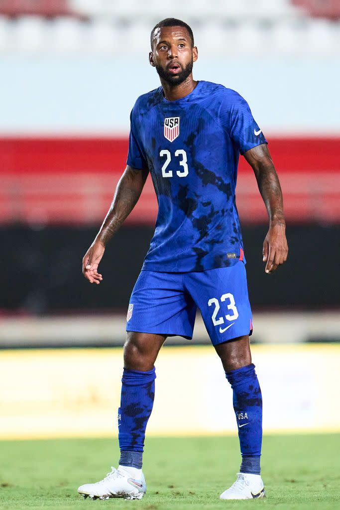 <p>Age: 27</p><p>Hometown: Plano, Texas</p><p>Club team: Los Angeles FC</p><p>Position: Midfielder</p><p>Fun fact: He was born to a Japanese father and a Puerto Rican mother, making him eligible to play for Japan or the USMNT. </p><p>Instagram: <a class="link " href="https://www.instagram.com/kellynacosta/" rel="nofollow noopener" target="_blank" data-ylk="slk:@kellynacosta;elm:context_link;itc:0;sec:content-canvas">@kellynacosta</a></p>