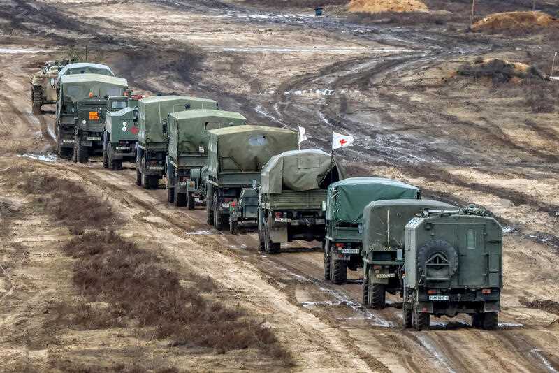 Military hardware takes part in the Allied Resolve 2022 joint military drills held by Belarusian and Russian troops at the Obuz-Lesnovsky training ground.