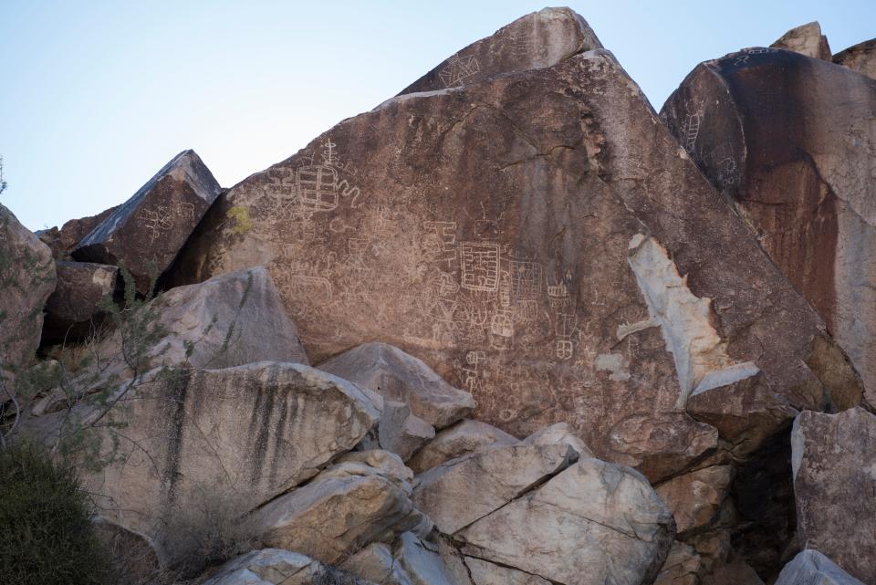 Petroglyphs drawn south of Spirit Mountain in Nevada