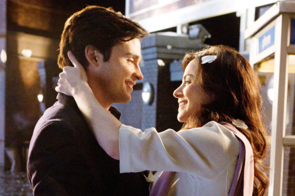 CLARK AND LOIS, SMALLVILLE