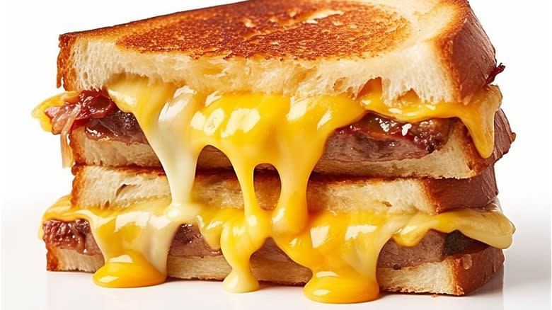 Melted cheese sandwich