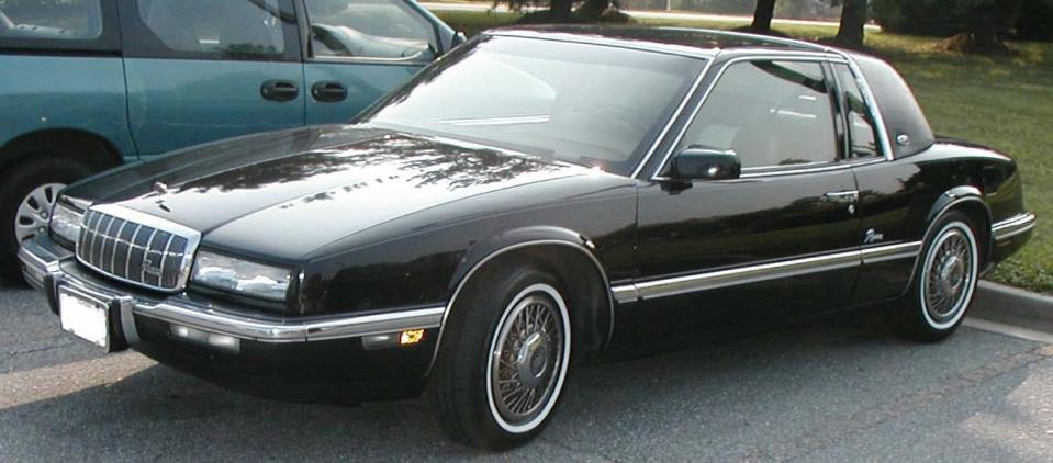 While the Buick Riviera name was introduced in the 1950s, the model survived successfully into the 1990s. This example is similar one the author owned as a member of the Riviera Owners Club.