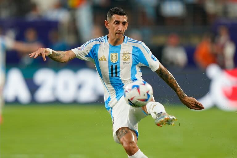 Ángel Di María, en acción en el partido entre Argentina y Canadá por las semifinales de la Copa América