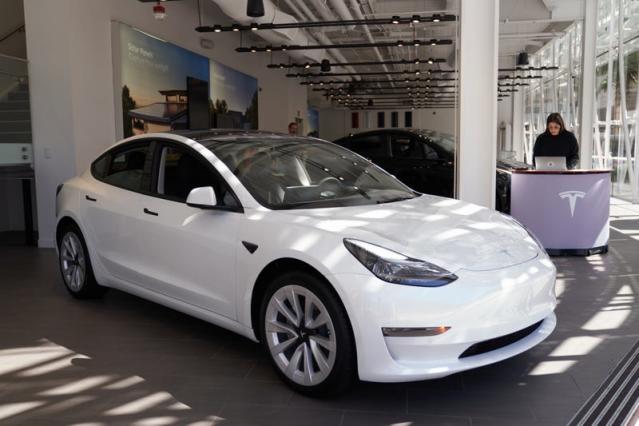 all-tesla-model-3-y-variants-eligible-for-full-ev-tax-credit