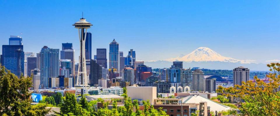 Seattle downtown skyline and Mt. Rainier, Washington.