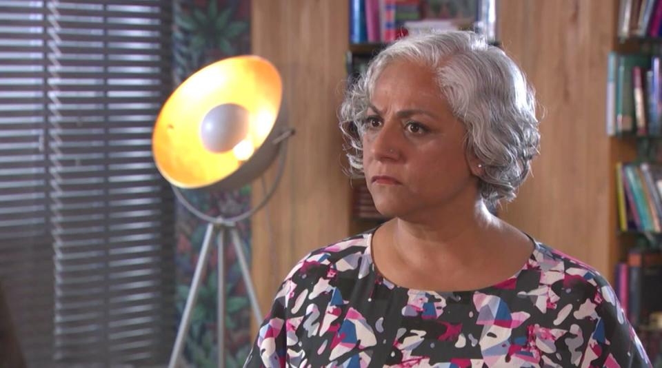 misbah maalik in hollyoaks