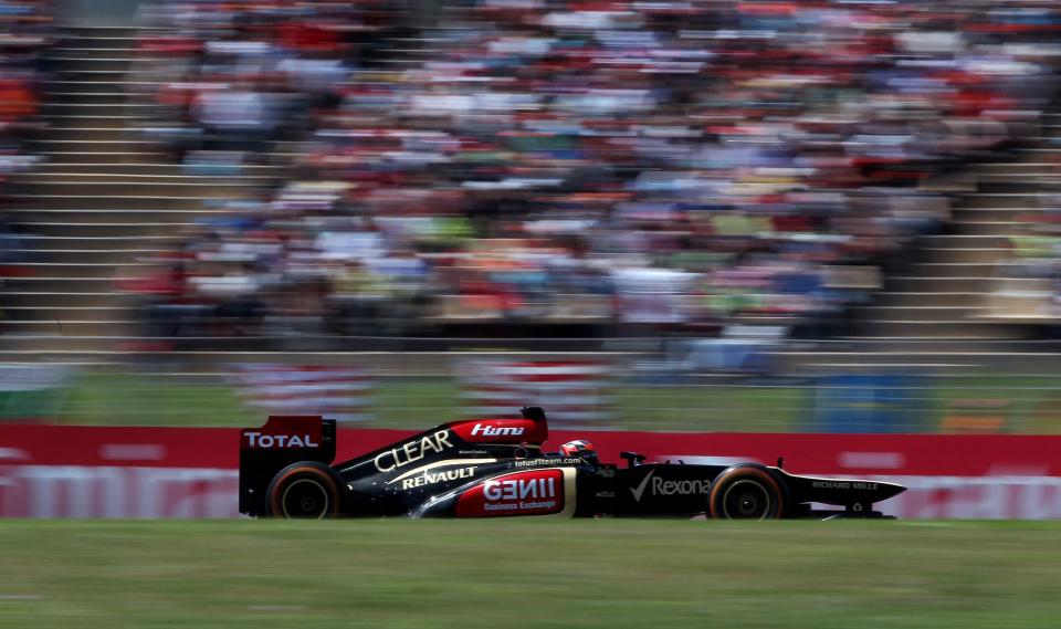 Auto - Formula One Motor Racing - Spanish Grand Prix - Race Day - Circuit de Catalunya