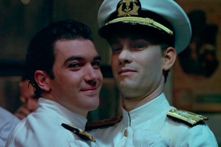 Antonio Banderas y Tom Hanks en una escena de Filadelfia, el recordado film de Jonathan Demme que cumple 30 años