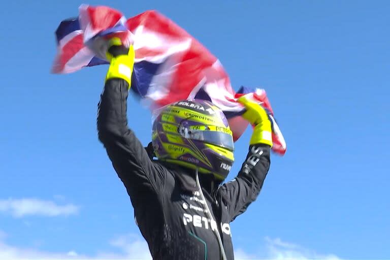 Lewis Hamilton ganador del GP de Gran Bretaña, la mejor carrera del año