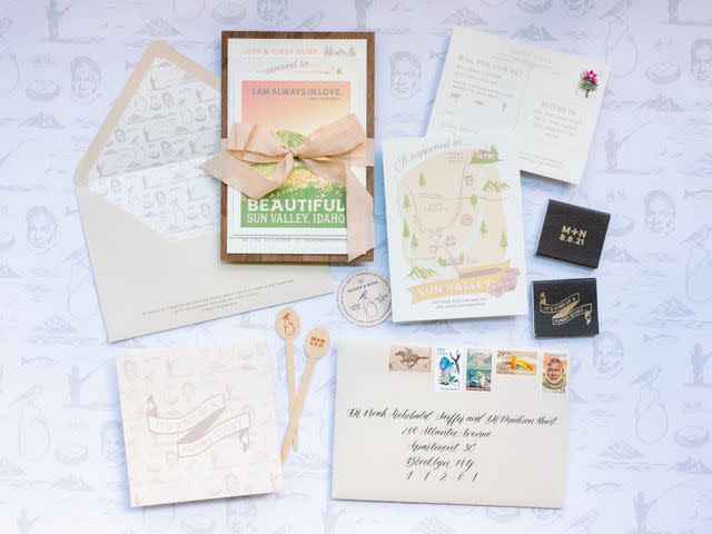 15 Beautiful Wedding Envelope Liner Ideas