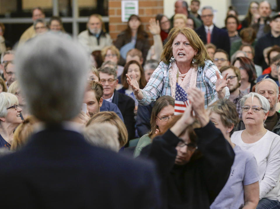 town hall obamacare angry