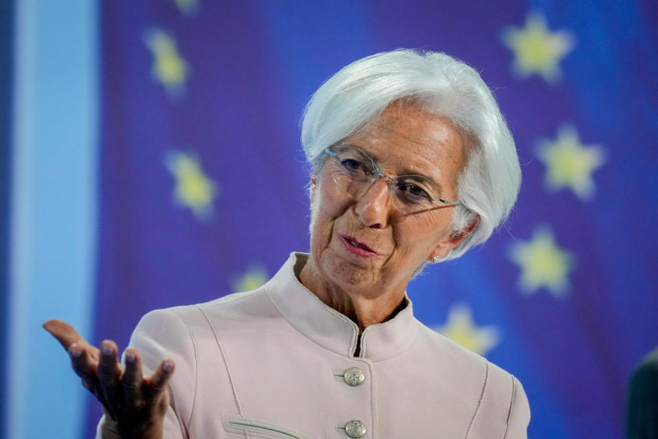 Die Europäische Zentralbank (EZB) und ihre Präsidentin Christine Lagarde entscheiden an diesem Donnerstag erneut über die Leitzinsen.  - Copyright: AP Photo/Michael Probst