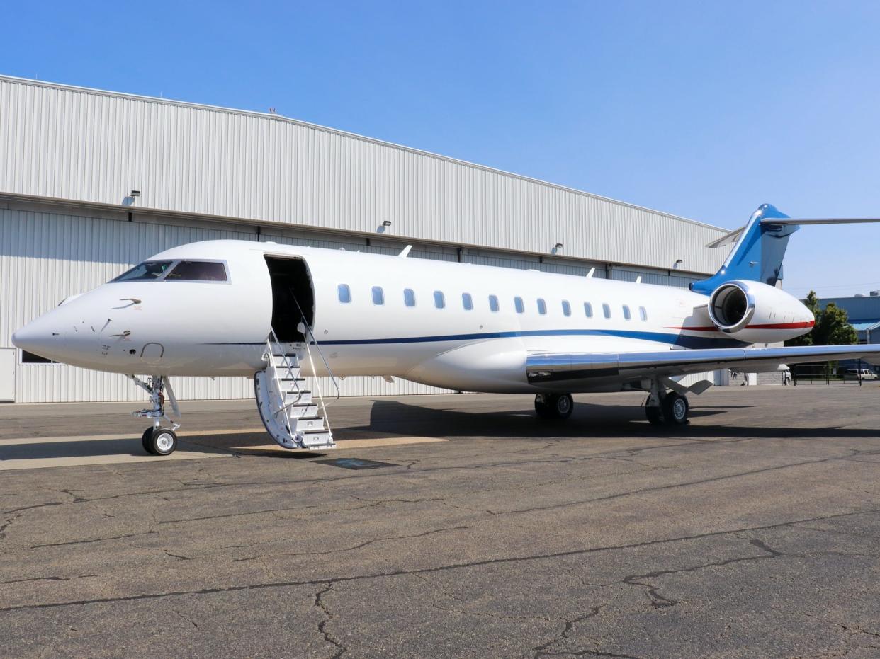 Bombardier Global 6500 private jet