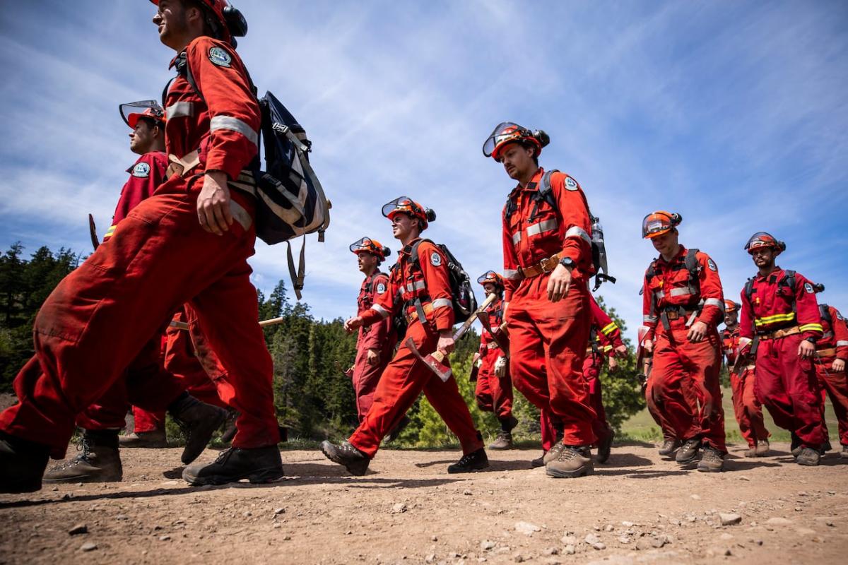 Province agrees to give B.C. wildfire fighters earlier pensions